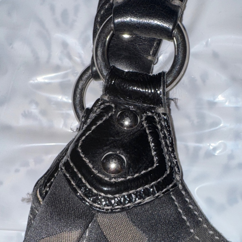 Coach Madison Maggie black sateen signature hobo bag - Picture 9 of 15